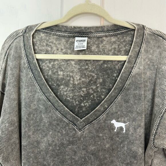Victoria's Secret Pink Waffle Knit Top Tee Medium Taupe Gray Cropped Long Sleeve - Picture 4 of 8